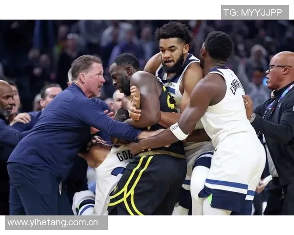 NBA赛场爆发小插曲，裁判如何处理？